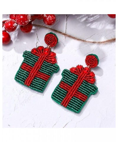 Christmas Beaded Earrings Hypoallergenic Christmas Tree Snowflake Dangling Earrings Cute Xmas Santa Hat Bell Car Bead Drop Da...