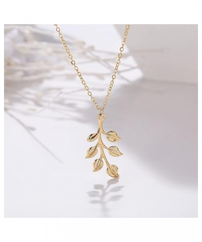 Leaf Pendant Necklaces for Women Dainty Leaf Plant Necklace Gold Pendant Necklace for Girls Minimalist Necklace Everyday Jewe...