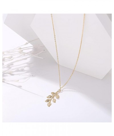 Leaf Pendant Necklaces for Women Dainty Leaf Plant Necklace Gold Pendant Necklace for Girls Minimalist Necklace Everyday Jewe...