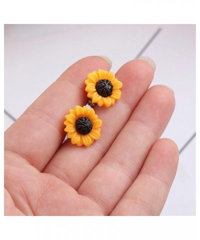 GUAngqi Handmade Sunflower Earrings Personalized Resin Yellow Flower Studs Earrings Cute Jewelry Gift for Women,Style 1 Style...