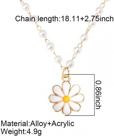 Daisy Flower Necklace White Pearl Necklaces for Women Girls Daisy Pendant Necklace Boho Sunflower Necklaces Pearl Chain Neckl...